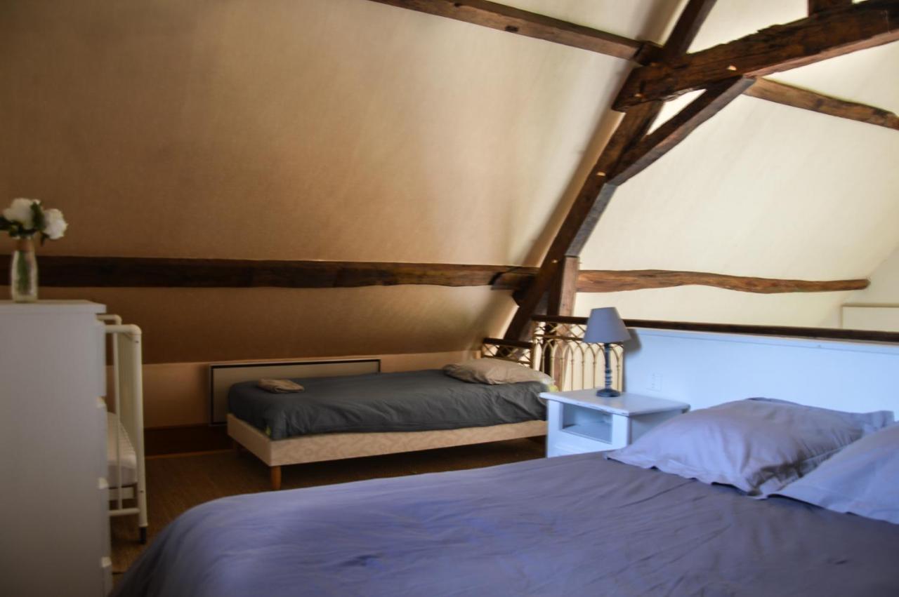 Chambre D'Hote De Charme Dans Maison Independante Bed & Breakfast Preaux  Exterior photo